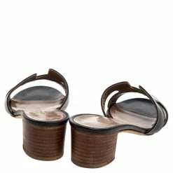 Hermes Hermès Black Leather Oran Sandals Size 35.5 For Women -Deals Hermes Store luxury women hermes used shoes p347346 002
