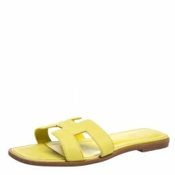 Hermes Yellow Leather Oran Flat Slides Size 37.5 For Women