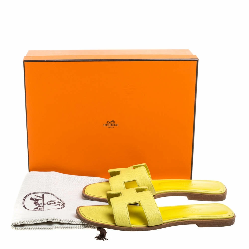 Hermes Yellow Leather Oran Flat Slides Size 37.5 For Women 10 Hermes Yellow Leather Oran Flat Slides Size 37.5 For Women - Image 8