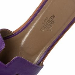 Hermes Purple Leather Oran Flat Slides Size 34 For Women -Deals Hermes Store luxury women hermes used shoes p354540 004