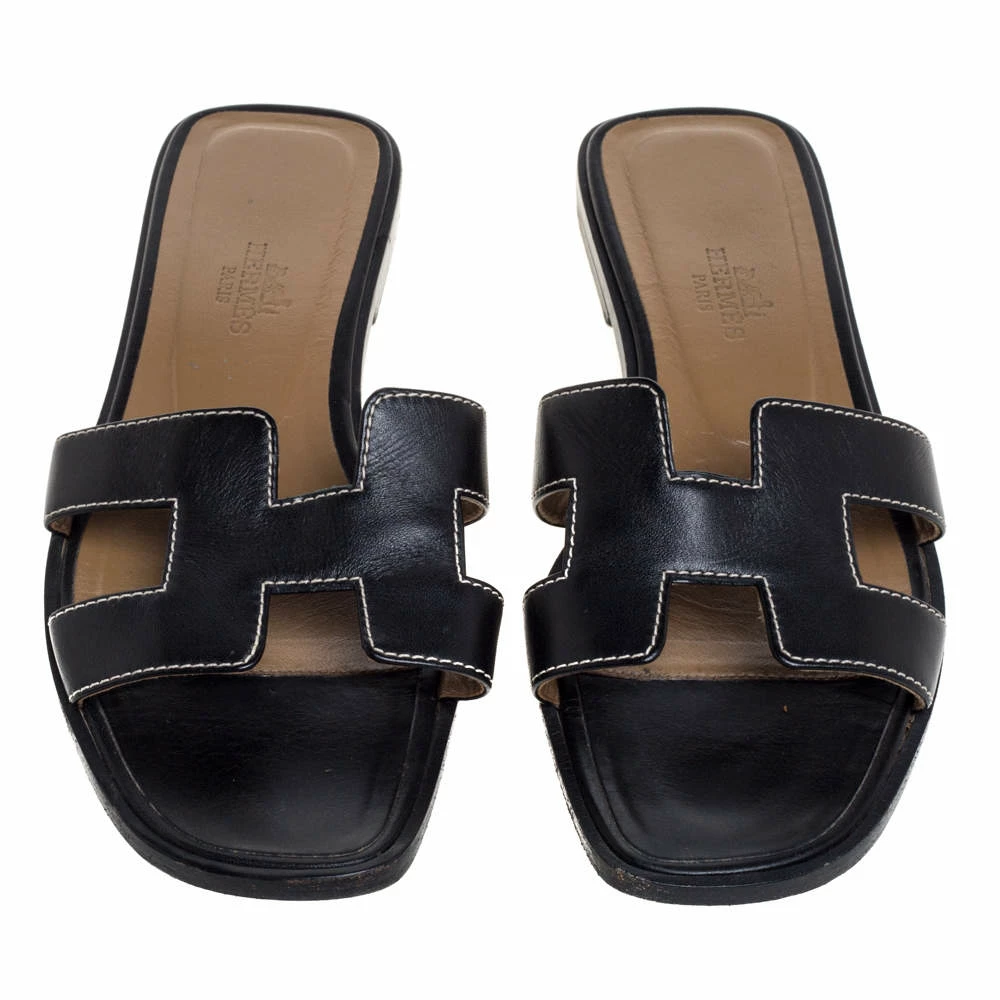 Hermes Hermès Black Leather Oran Slide Flats Size 35 For Women 5 Hermes Hermès Black Leather Oran Slide Flats Size 35 For Women - Image 3