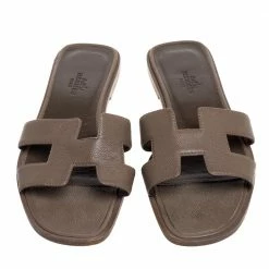 Hermes Brown Leather Oran Slide Flats Size 35.5 For Women -Deals Hermes Store luxury women hermes used shoes p355593 002