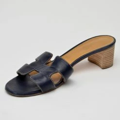 Hermes Navy Blue Oasis Sandals Size 38 For Women