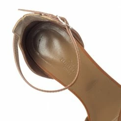 Hermes Brown Leather Legend Wedge Sandals Size 39 For Women 16 Hermes Brown Leather Legend Wedge Sandals Size 39 For Women -Deals Hermes Store luxury women hermes used shoes p373420 006