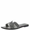 Hermes Grey/Silver Glitter Leather Oran Flat Slides Size 40 For Women -Deals Hermes Store luxury women hermes used shoes p392938 006