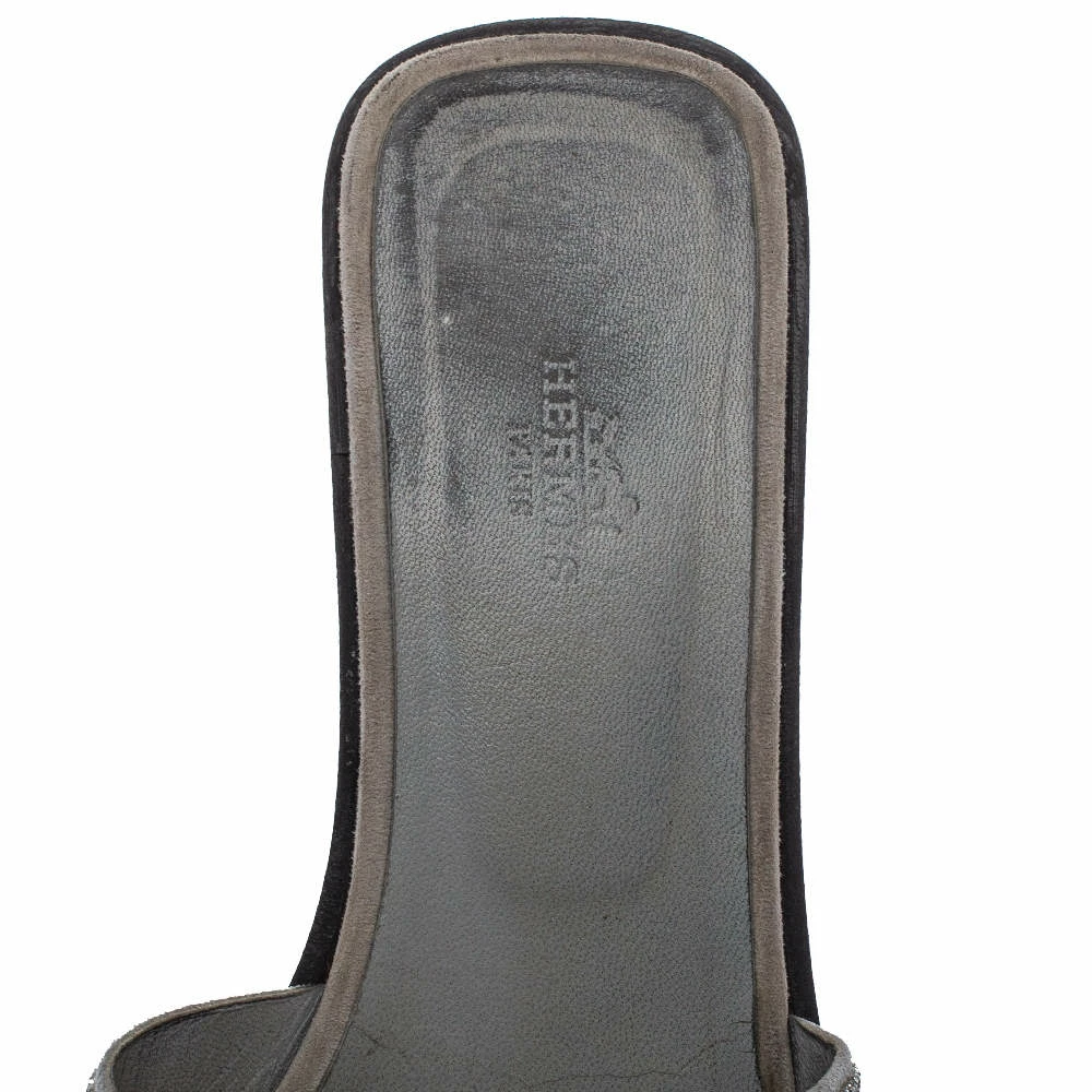 Hermes Grey/Silver Glitter Leather Oran Flat Slides Size 40 For Women 9 Hermes Grey/Silver Glitter Leather Oran Flat Slides Size 40 For Women - Image 7