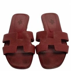 Hermes Burgundy Leather Oran Flats Size 40 For Women 12 Hermes Burgundy Leather Oran Flats Size 40 For Women -Deals Hermes Store luxury women hermes used shoes p393863 007