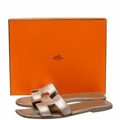 Hermes Metallic Gold Leather Oran Flat Sandals Size 40 For Women -Deals Hermes Store luxury women hermes used shoes p398673 001