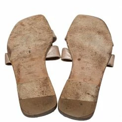Hermes Metallic Gold Leather Oran Flat Sandals Size 40 For Women -Deals Hermes Store luxury women hermes used shoes p398673 009