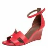 Hermes Red Leather Legend Wedge Sandals Size 37 For Women -Deals Hermes Store luxury women hermes used shoes p401674 003