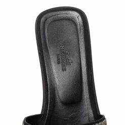 Hermes Black/Silver Suede And Glitter Oran Flat Sandals Size 39 For Women -Deals Hermes Store luxury women hermes used shoes p414899 001