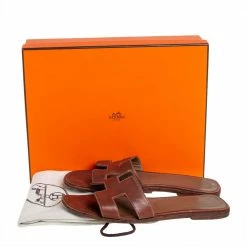Hermes Brown Leather Oran Flat Sandals Size 37.5 For Women -Deals Hermes Store luxury women hermes used shoes p416128 001