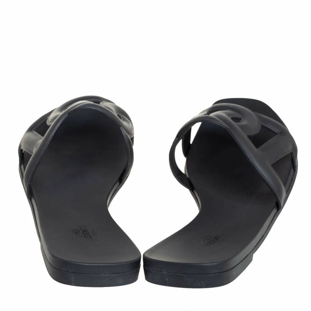 Hermes Black Rubber Aloha Flat Slides Size 39 For Women 7 Hermes Black Rubber Aloha Flat Slides Size 39 For Women - Image 5