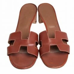 Hermes Brown Leather Oasis Sandals Size 42 For Women 13 Hermes Brown Leather Oasis Sandals Size 42 For Women -Deals Hermes Store luxury women hermes used shoes p418247 006
