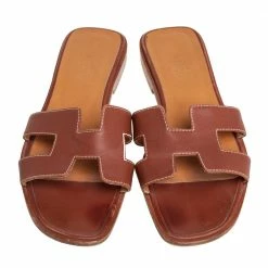 Hermes Hermés Brown Leather Oran Slide Sandals Size 38 For Women -Deals Hermes Store luxury women hermes used shoes p421087 006