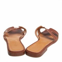 Hermes Hermés Brown Leather Oran Slide Sandals Size 38 For Women -Deals Hermes Store luxury women hermes used shoes p421087 007