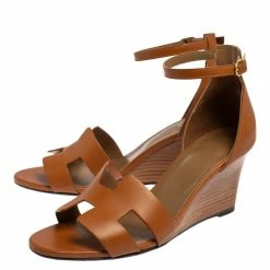 Hermes Brown Leather Legend Ankle Strap Wedge Sandals Size 39 For Women -Deals Hermes Store luxury women hermes used shoes p424674 006