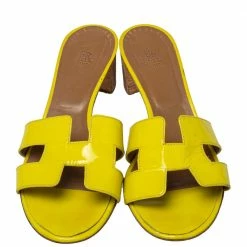 Hermes Yellow Patent Leather Oasis Sandals Size 39.5 For Women -Deals Hermes Store luxury women hermes used shoes p425864 003