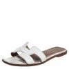 Hermes White Leather Oran Flats Sandals Size 39.5 For Women -Deals Hermes Store luxury women hermes used shoes p433537 002