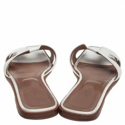 Hermes White Leather Oran Flats Sandals Size 39.5 For Women -Deals Hermes Store luxury women hermes used shoes p433537 006