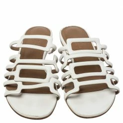 Hermes Hermés White Leather Olympe Flat Slides Size 37 For Women -Deals Hermes Store luxury women hermes used shoes p449112 001