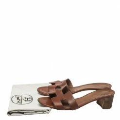 Hermes Brown Leather Oasis Block Heel Slide Sandals Size 38 For Women -Deals Hermes Store luxury women hermes used shoes p450876 001
