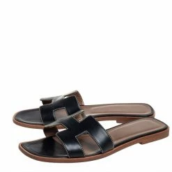 Hermes Black Leather Oran Sandals Size 38 For Women -Deals Hermes Store luxury women hermes used shoes p458454 007