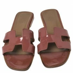 Hermes Beige Patent Leather Oran Flats Size 40.5 For Women -Deals Hermes Store luxury women hermes used shoes p459718 005