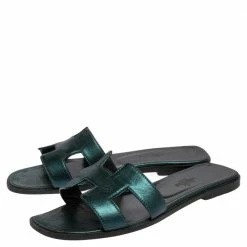 Hermes Metallic Dark Teal Leather Oran Sandals Size 37.5 For Women 14 Hermes Metallic Dark Teal Leather Oran Sandals Size 37.5 For Women -Deals Hermes Store luxury women hermes used shoes p470560 010