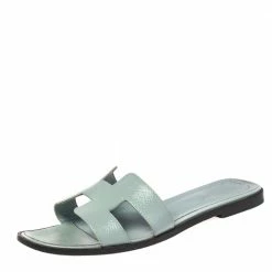 Hermes Blue Patent Leather Oran Sandals Size 38.5 For Women