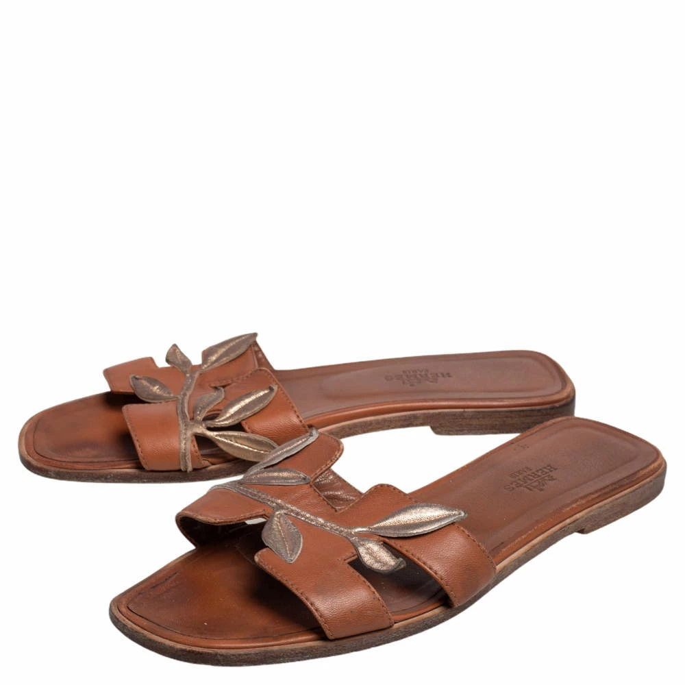 Hermes Hermès Brown Leather Gold Leaves Oran Flats Size 37.5 For Women 6 Hermes Hermès Brown Leather Gold Leaves Oran Flats Size 37.5 For Women - Image 4