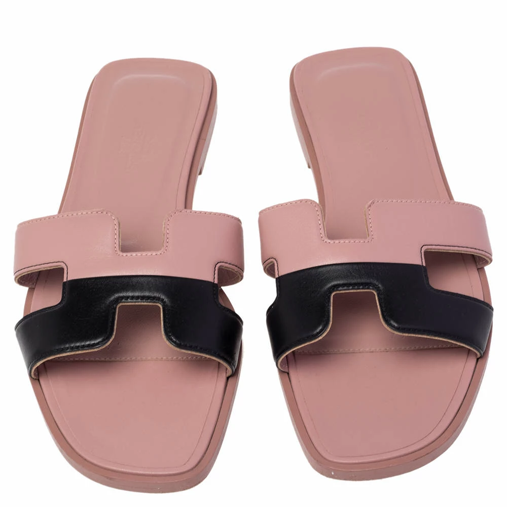 Hermes Pink/Black Leather Oran Flat Slide Size 35.5 For Women 5 Hermes Pink/Black Leather Oran Flat Slide Size 35.5 For Women - Image 3