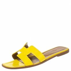 Hermes Yellow Leather Oran Flat Sandals Size 40 For Women