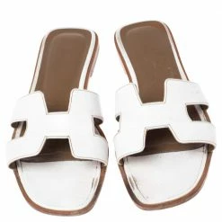 Hermes White Leather Oran Slide Sandals Size 38.5 For Women -Deals Hermes Store luxury women hermes used shoes p499685 009