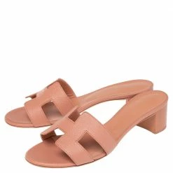 Hermes Rose Aube Epsom Leather Oasis Slide Sandals Size 37 For Women -Deals Hermes Store luxury women hermes used shoes p501292 001