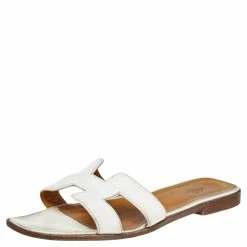 Hermes White Leather Oran Flats Size 41 For Women
