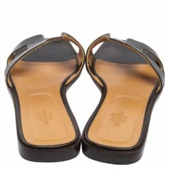 Hermes Hermès Chocolate Brown Leather Oran Flat Slides Size 39 For Women -Deals Hermes Store luxury women hermes used shoes p502750 006