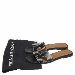 Hermes Black Textured Leather Cut Out Detail Oran Sandals Size 39 For Women 17 Hermes Black Textured Leather Cut Out Detail Oran Sandals Size 39 For Women -Deals Hermes Store luxury women hermes used shoes p504028 001