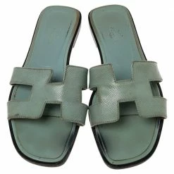 Hermes Blue Patent Leather Oran Flats Size 38 For Women -Deals Hermes Store luxury women hermes used shoes p504090 002