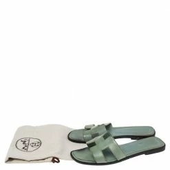 Hermes Blue Patent Leather Oran Flats Size 38 For Women -Deals Hermes Store luxury women hermes used shoes p504090 009