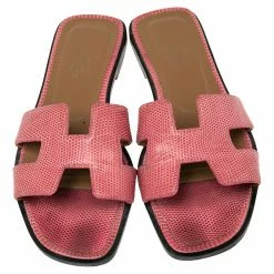 Hermes Pink Lizard Embossed Leather Oran Sandals Size 36 For Women 12 Hermes Pink Lizard Embossed Leather Oran Sandals Size 36 For Women -Deals Hermes Store luxury women hermes used shoes p505570 009