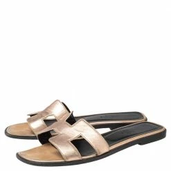 Hermes Metallic Pink Leather Oran Flats Size 38.5 For Women -Deals Hermes Store luxury women hermes used shoes p508141 010
