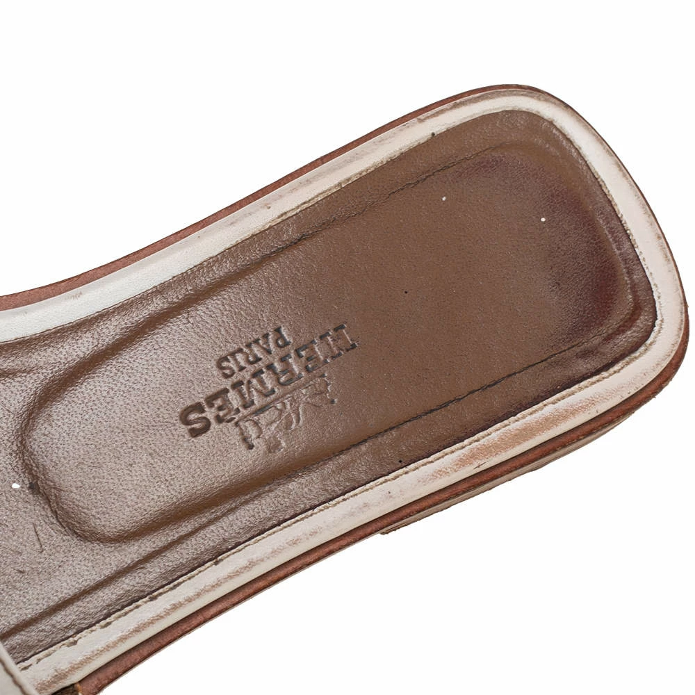 Hermes White Leather Oran Flat Sandals 35 For Women 9 Hermes White Leather Oran Flat Sandals 35 For Women - Image 7