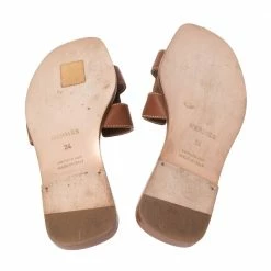 Hermes Brown Leather Oran Flats Sandals Size 34 For Women -Deals Hermes Store luxury women hermes used shoes p517121 002