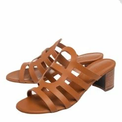 Hermes Brown Leather Block Heel Mule Sandals Size 39 For Women -Deals Hermes Store luxury women hermes used shoes p520626 002