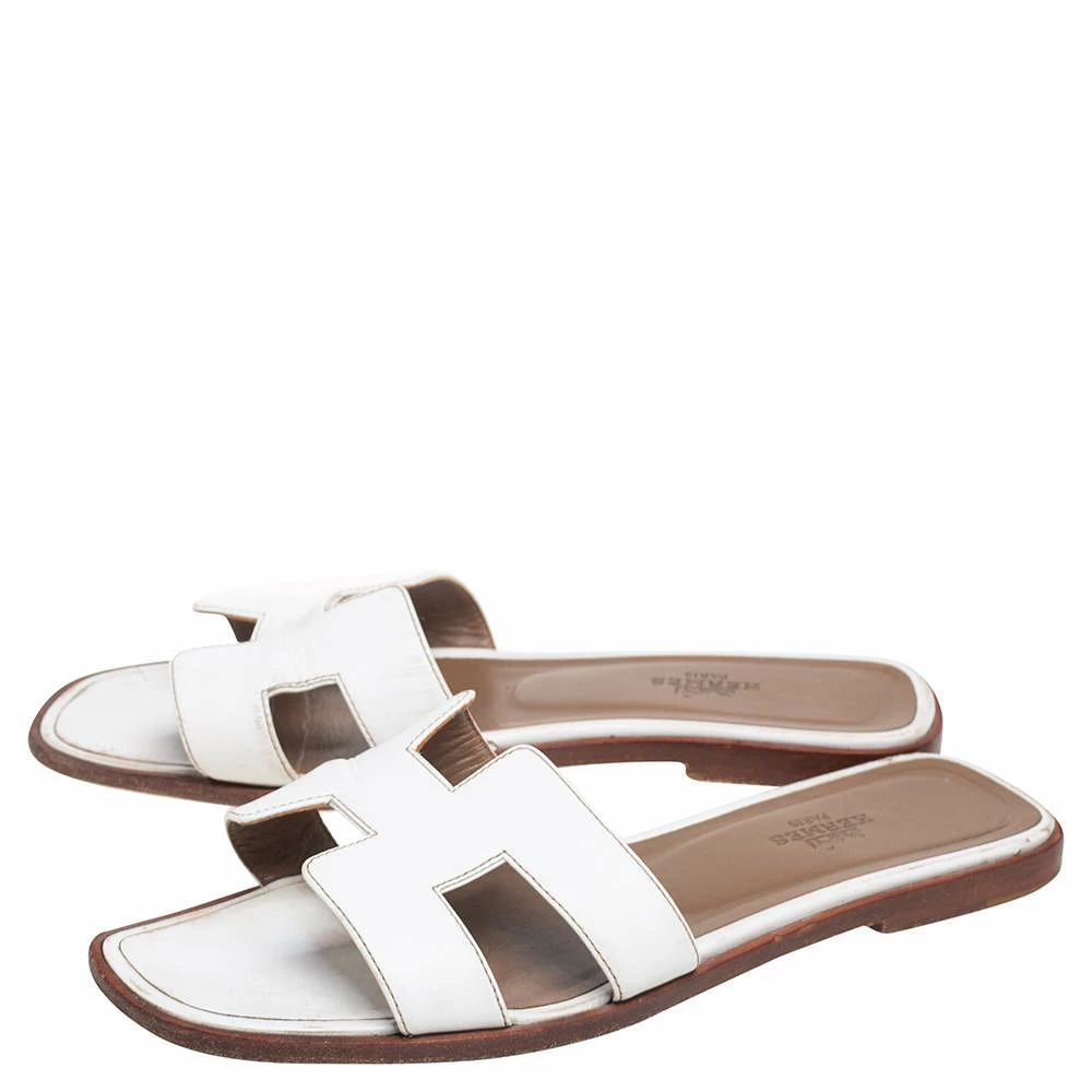 Hermes White Leather Oran Flat Sandals 37 For Women 6 Hermes White Leather Oran Flat Sandals 37 For Women - Image 4