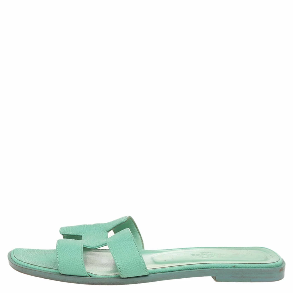 Hermes Green Leather Oran Flat Slides Size 36.5 For Women 4 Hermes Green Leather Oran Flat Slides Size 36.5 For Women - Image 2