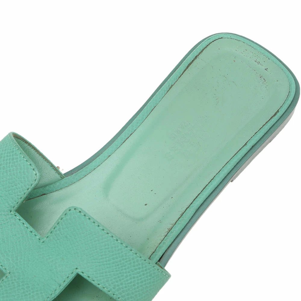 Hermes Green Leather Oran Flat Slides Size 36.5 For Women 9 Hermes Green Leather Oran Flat Slides Size 36.5 For Women - Image 7