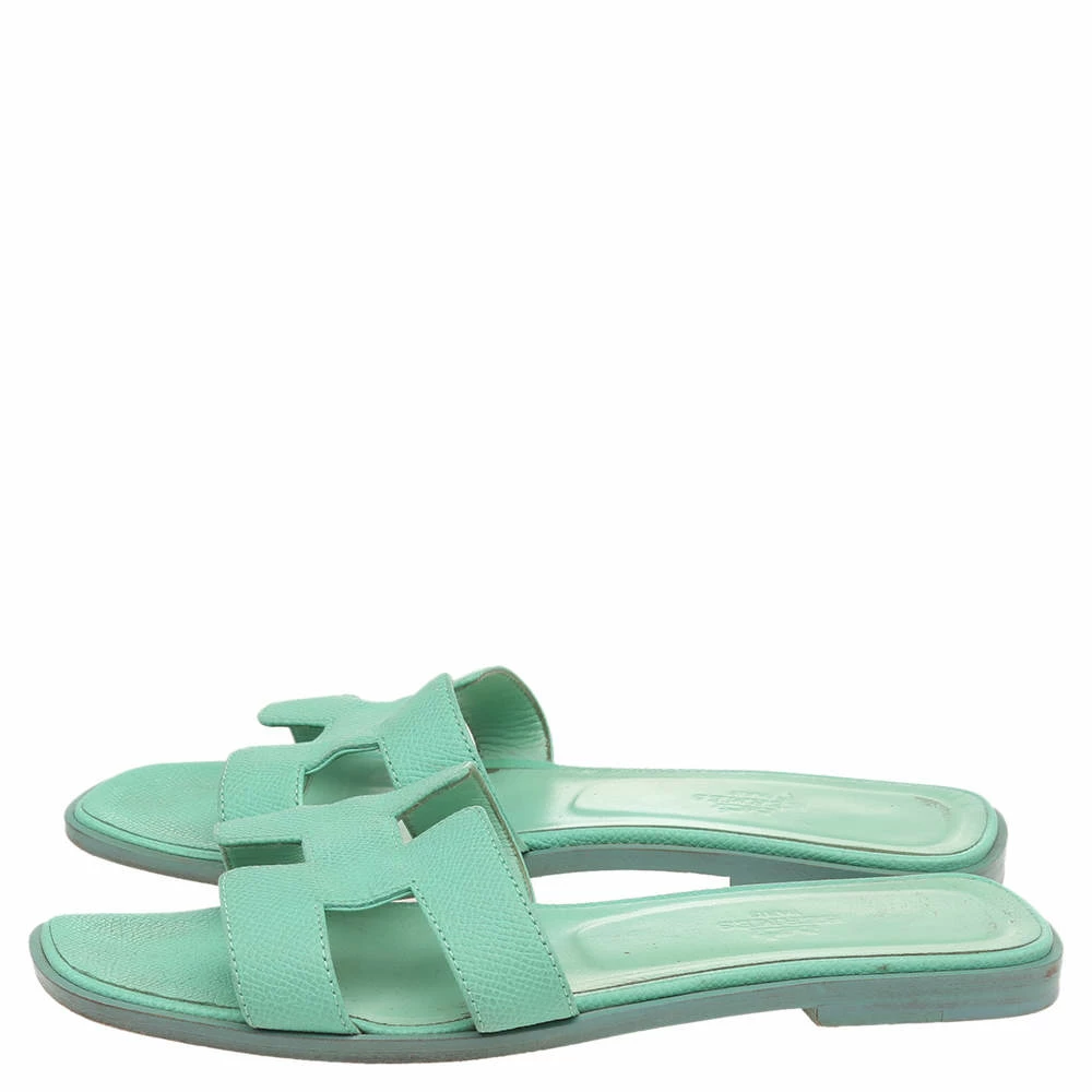 Hermes Green Leather Oran Flat Slides Size 36.5 For Women 6 Hermes Green Leather Oran Flat Slides Size 36.5 For Women - Image 4