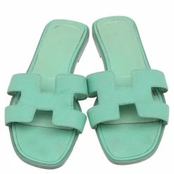 Hermes Green Leather Oran Flat Slides Size 36.5 For Women 12 Hermes Green Leather Oran Flat Slides Size 36.5 For Women -Deals Hermes Store luxury women hermes used shoes p525674 008